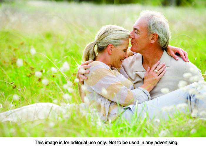 Senior Dating Trends, Tips
